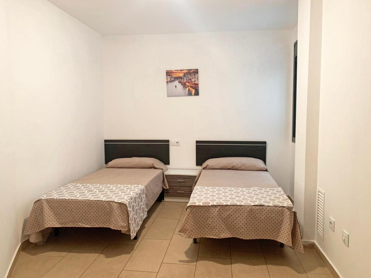 Apartamentos Peniscola Lowcost 3000 エクステリア 写真